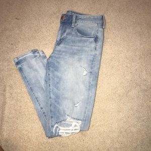 American Eagle Light Wash Jeggings